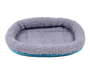 Niebieskie legowisko dla królika