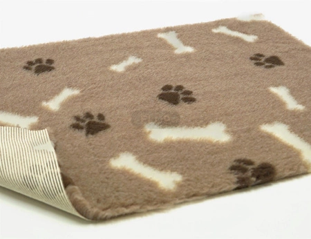 Kawałek VetBeda do transportera ok.20x40cm MIX kolorów