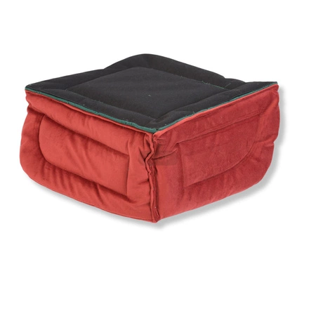 Świąteczne legowisko narożne dla mniejszych królików 2025