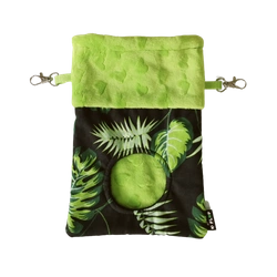 Paśnik tekstylny w liście na czarnym tle dla królika